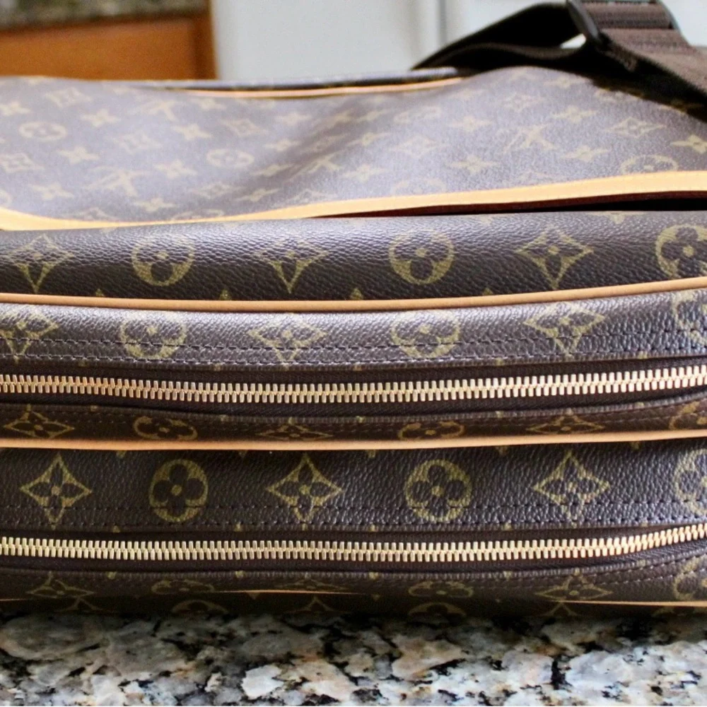 🏅NEVER USED🏅Louis Vuitton Monogram Reporter GM Shoulder Bag - Picture 5 of 12
